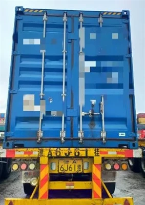 러시아에서 개 훈련 패드 구매 주문이 접수되었습니다